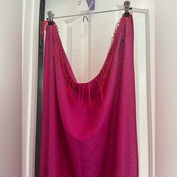 Pashmina Scarf in Fuchsia Pattern - Picture 3 of 11